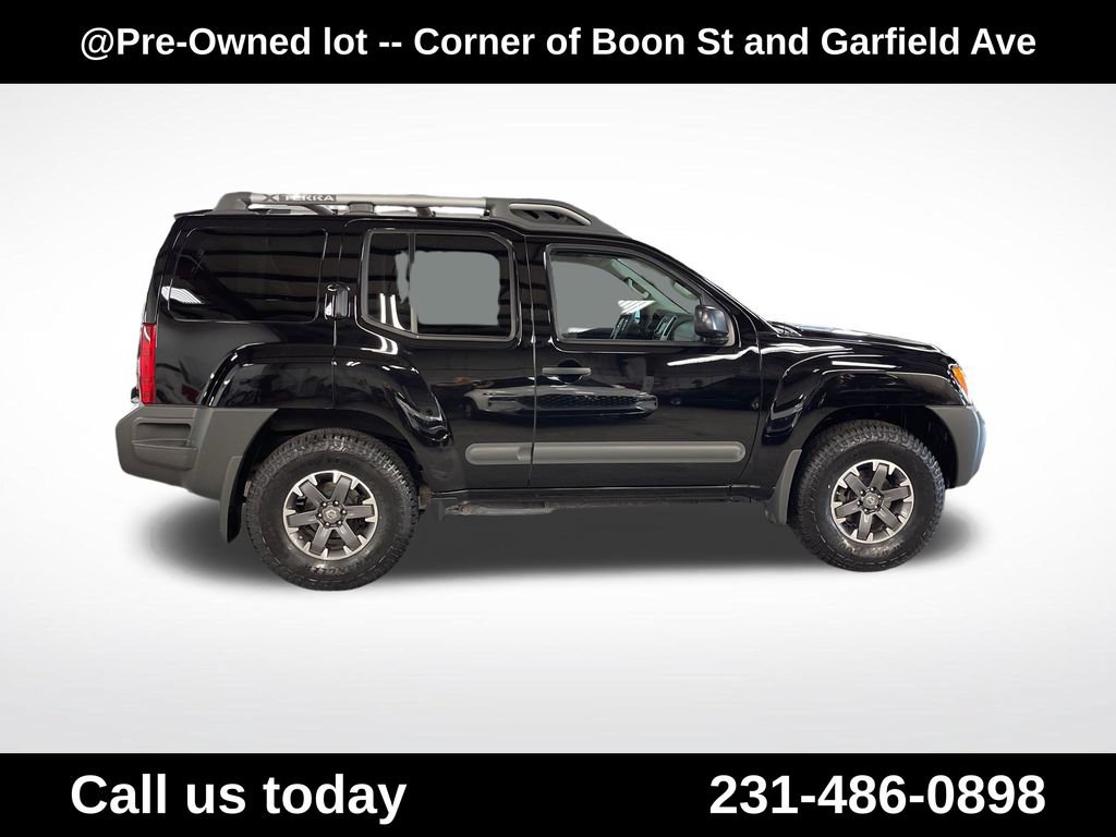 Used 2015 Nissan Xterra PRO-4X AWD/4WD image 6