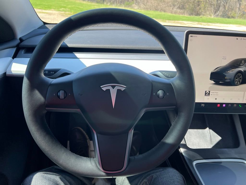 Used 2024 Tesla Model Y Long Range image 29