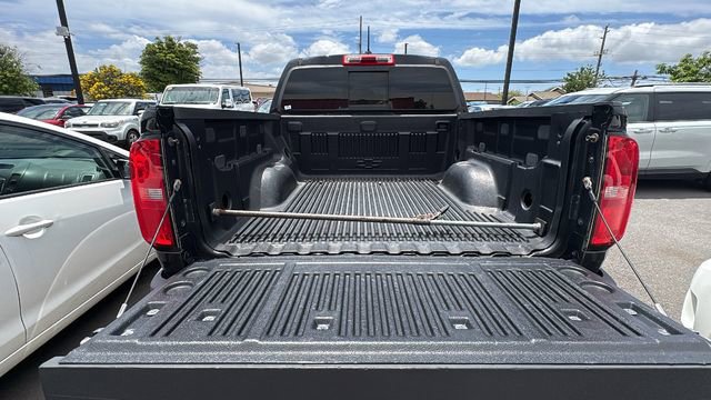 Used 2016 Chevrolet Colorado LT w/ LT Convenience Package image 11