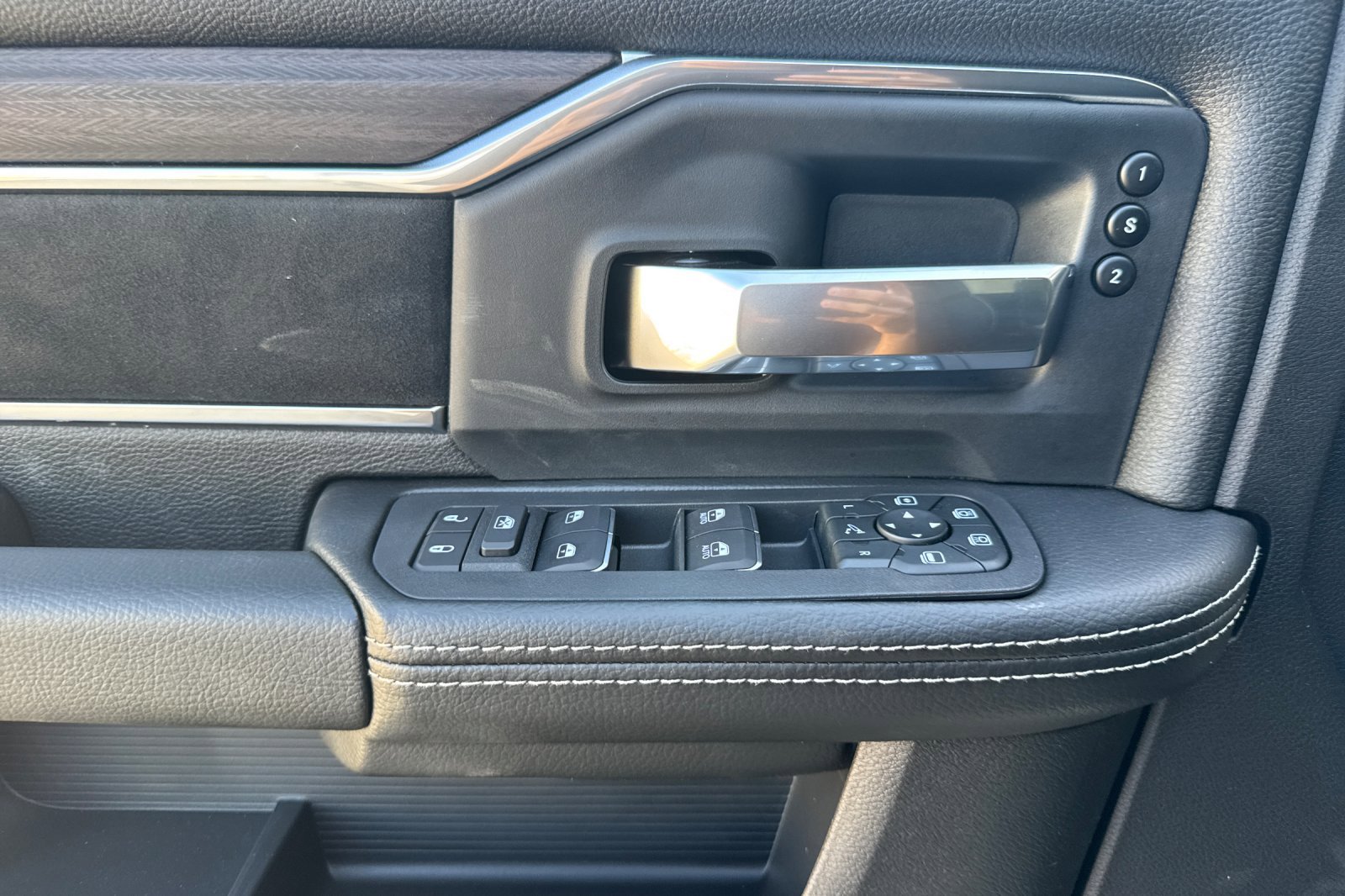 New 2026 RAM 2500 Laramie image 10