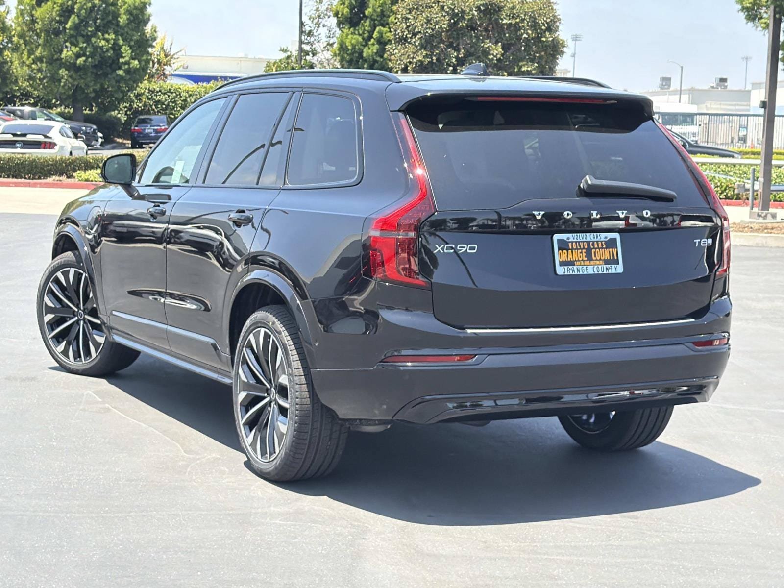 New 2026 Volvo XC90 T8 Ultra w/ Lounge Package AWD/4WD image 5