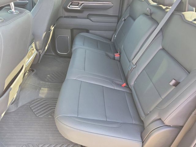 Used 2023 Chevrolet Silverado 1500 LTZ AWD/4WD image 15