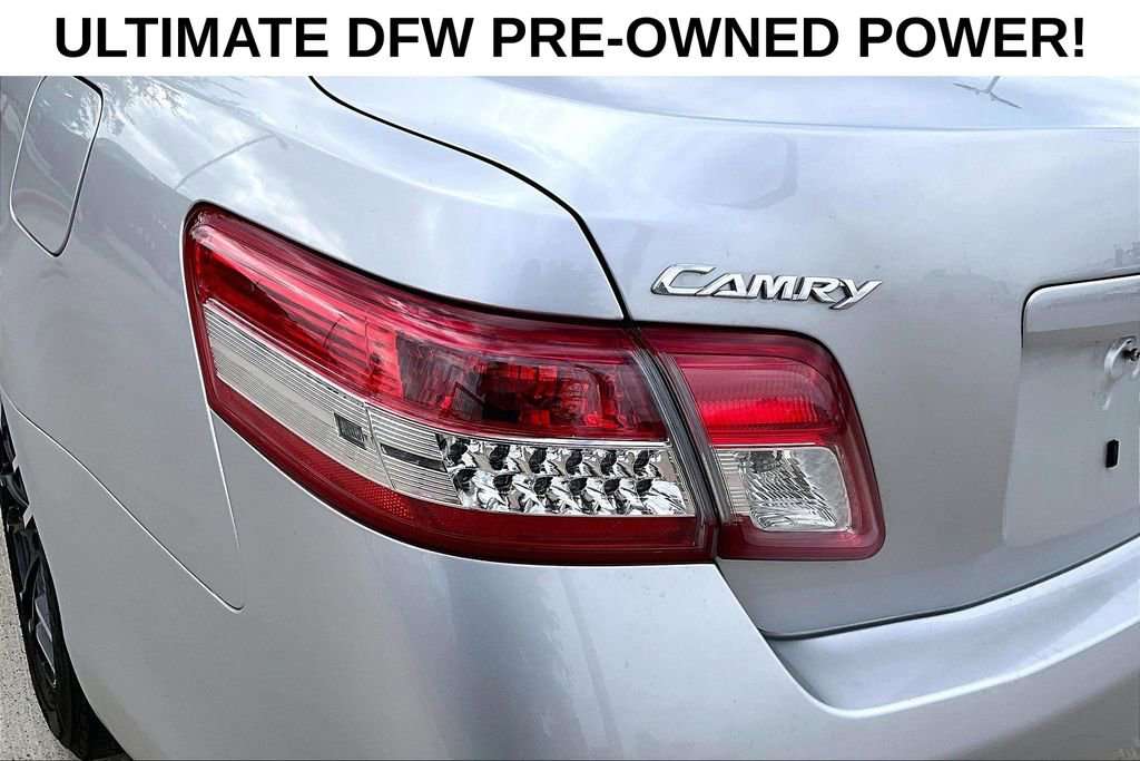 Used 2010 Toyota Camry LE FWD image 35
