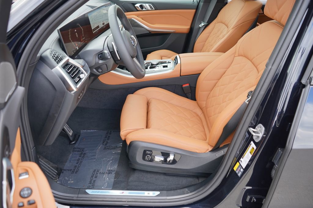 New 2026 BMW X5 xDrive50e w/ M Sport Package image 11