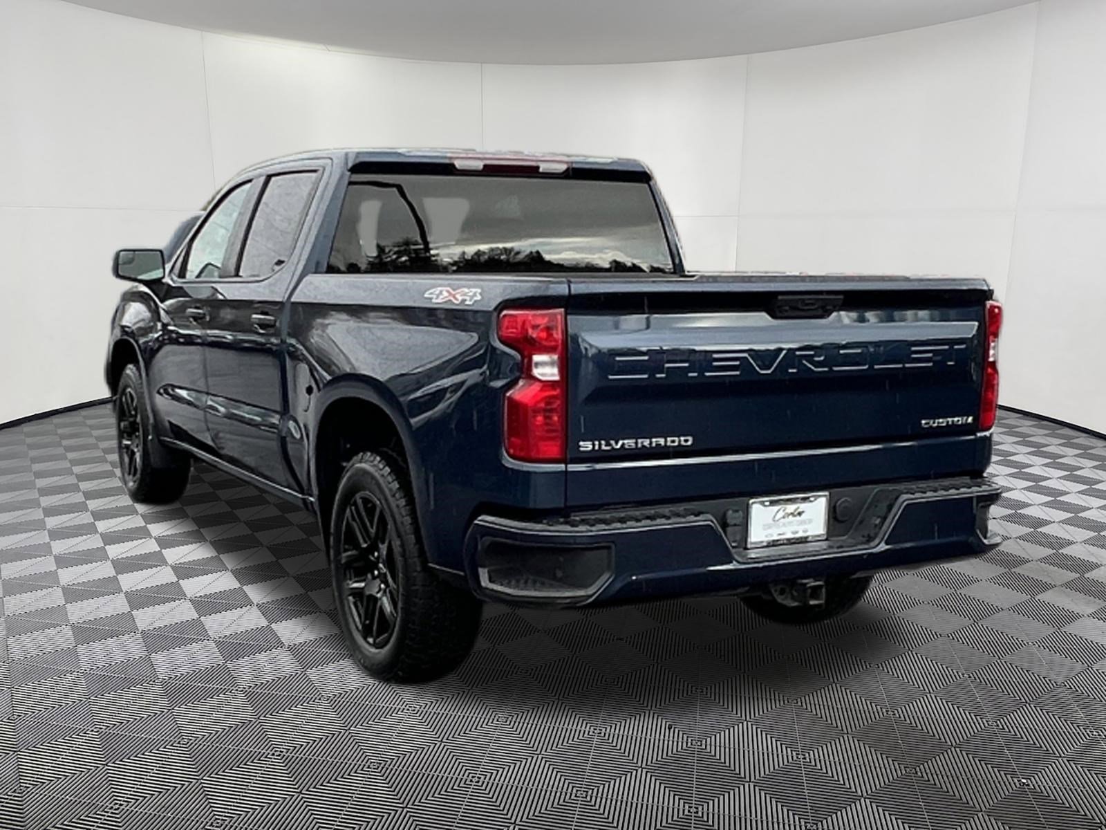 Used 2022 Chevrolet Silverado 1500 Custom image 4