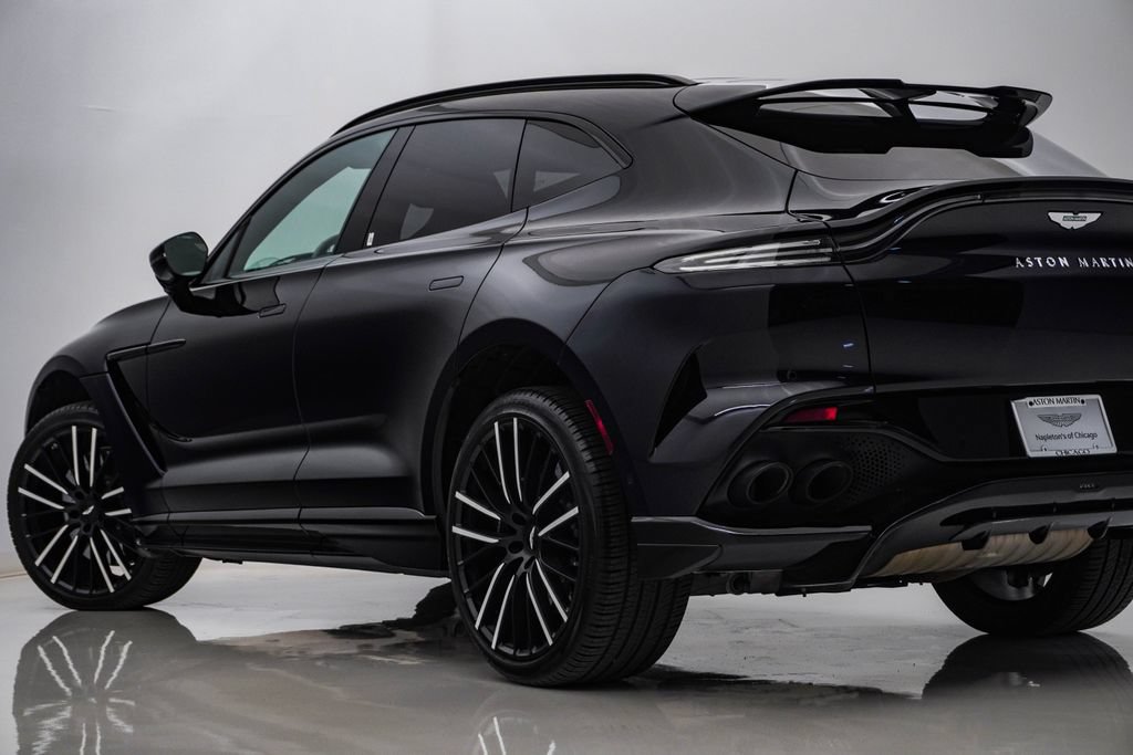 Used 2025 Aston Martin DBX 707 AWD/4WD image 9