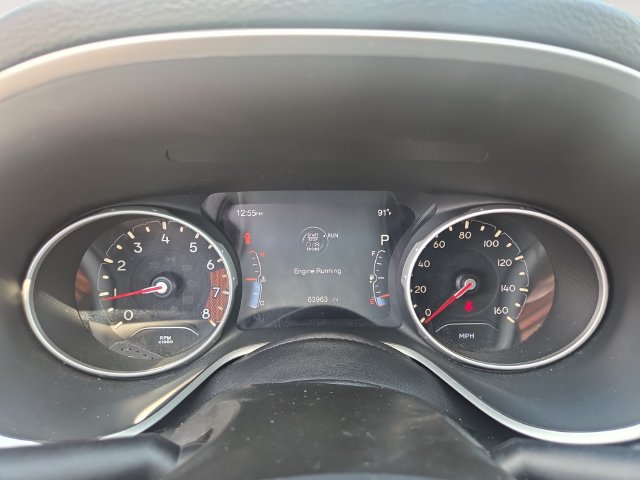Used 2018 Jeep Compass Latitude w/ Popular Equipment Group FWD image 19