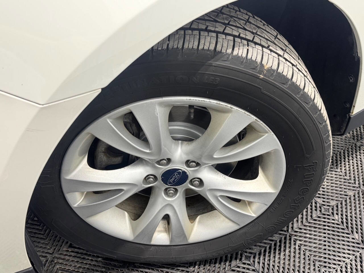 Used 2012 Ford Taurus SEL image 34