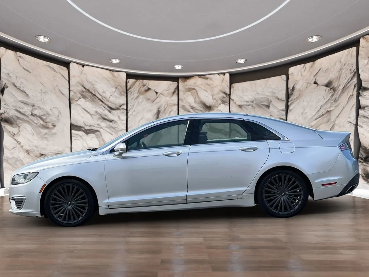 Used 2018 Lincoln MKZ Reserve w/ Climate Package image 10