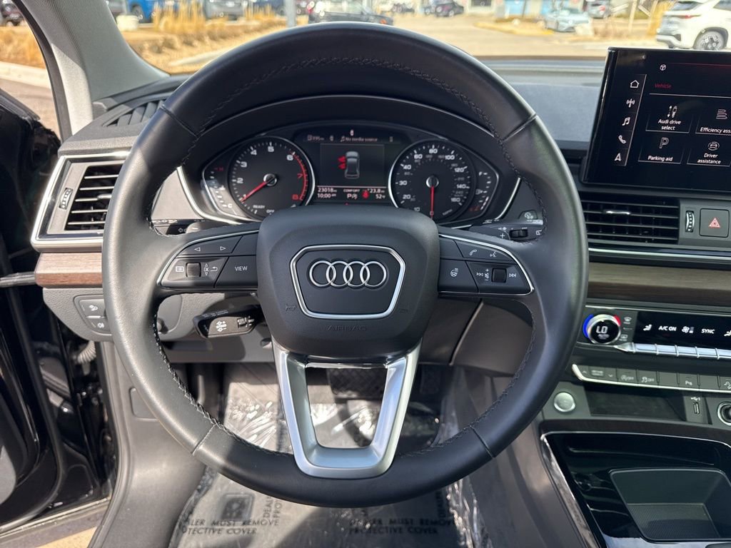 Used 2023 Audi Q5 2.0T Premium w/ Convenience Package image 14