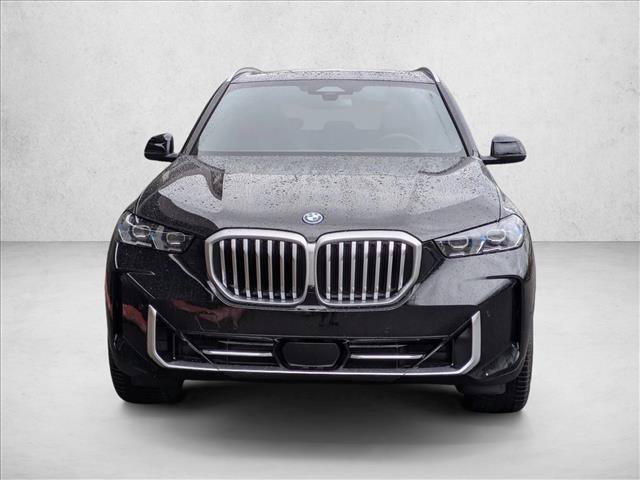Used 2026 BMW X5 xDrive50e w/ Premium Package AWD/4WD image 5