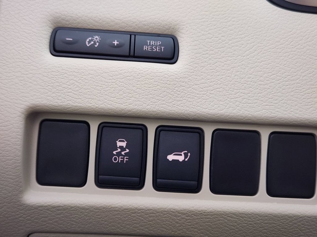 Used 2017 Nissan Murano SL w/ SL Technology Package FWD image 27