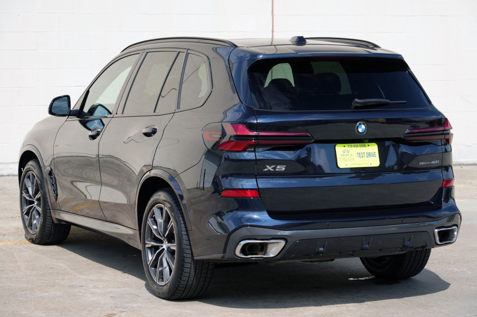 Used 2024 BMW X5 sDrive40i w/ M Sport Package RWD image 56