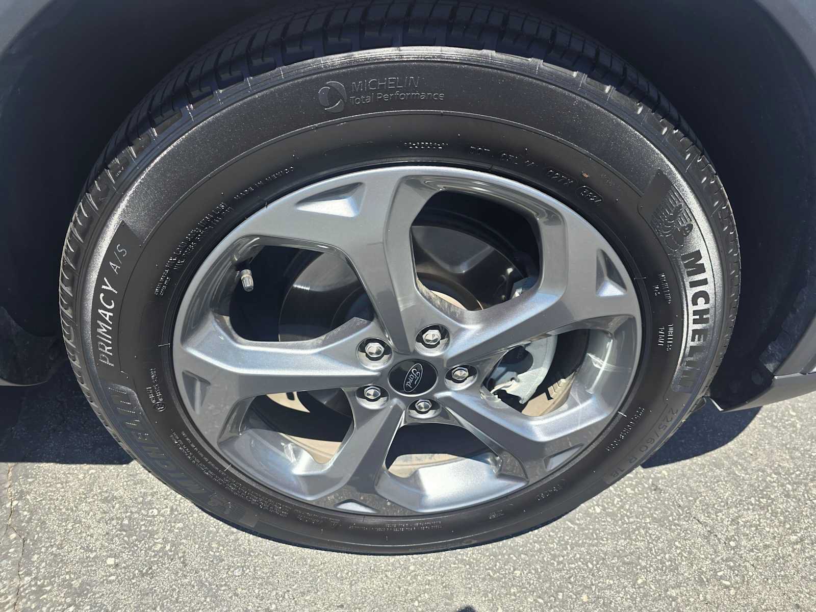 Used 2025 Ford Escape ST-Line FWD image 9