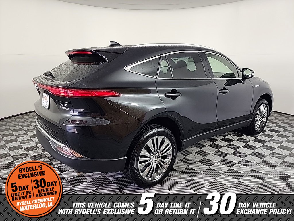 Used 2021 Toyota Venza XLE w/ Softex Package image 11