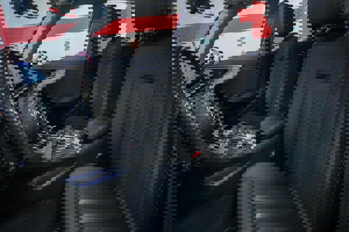 Used 2018 Audi A4 2.0T Premium Plus image 14