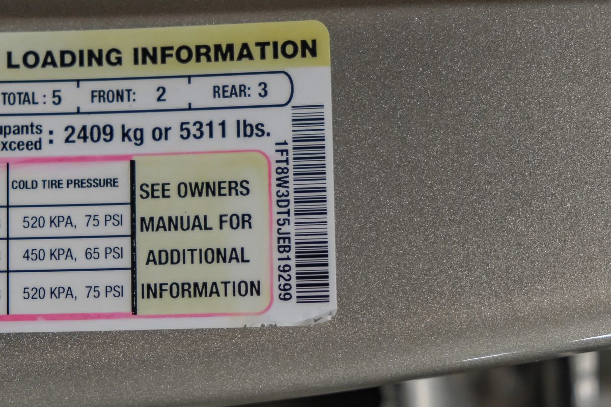 Used 2018 Ford F350 Platinum w/ Platinum Ultimate Package AWD/4WD image 68