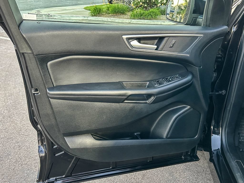 Used 2023 Ford Edge SEL w/ Convenience Package AWD/4WD image 26