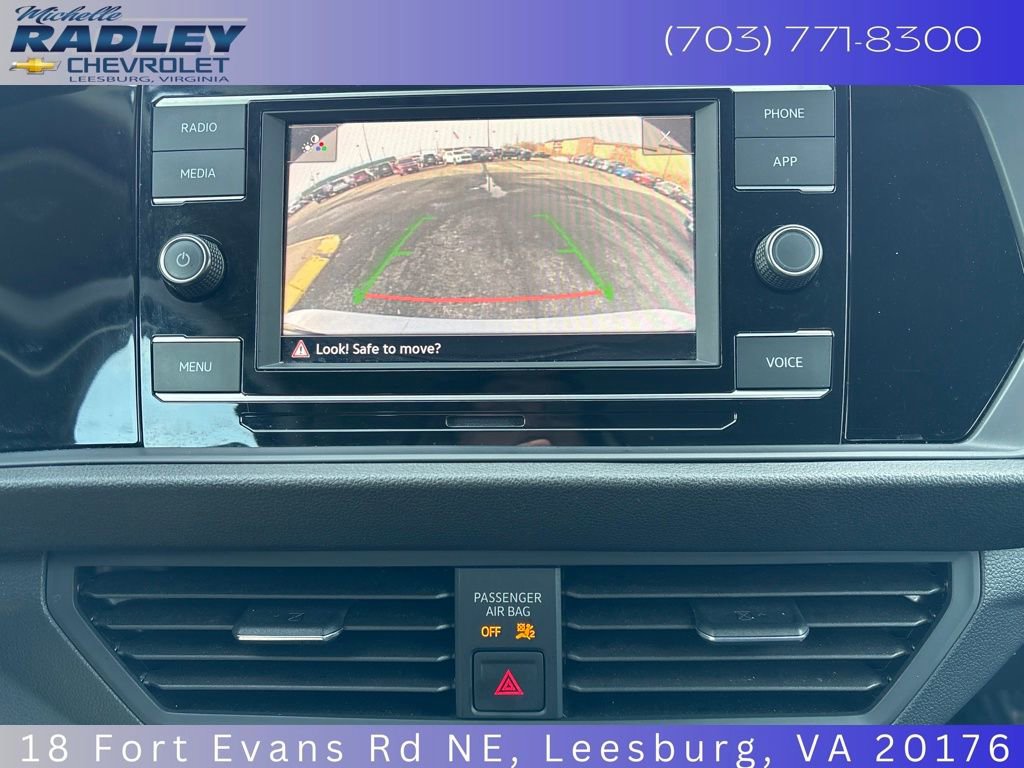 Used 2024 Volkswagen Jetta SE image 13