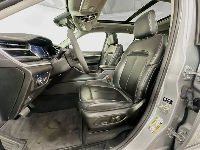 Used 2023 Jeep Grand Cherokee 4WD 4xe image 4