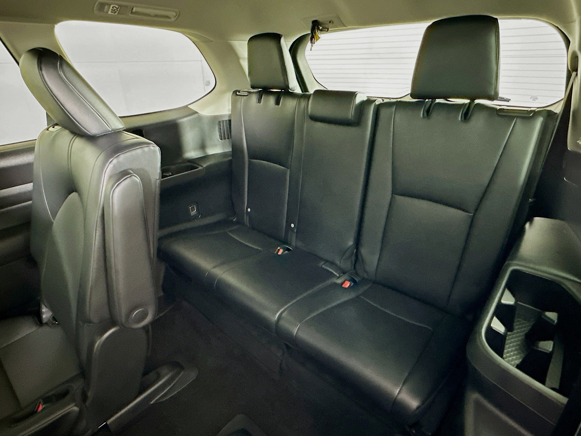 Used 2025 Toyota Grand Highlander AWD image 29