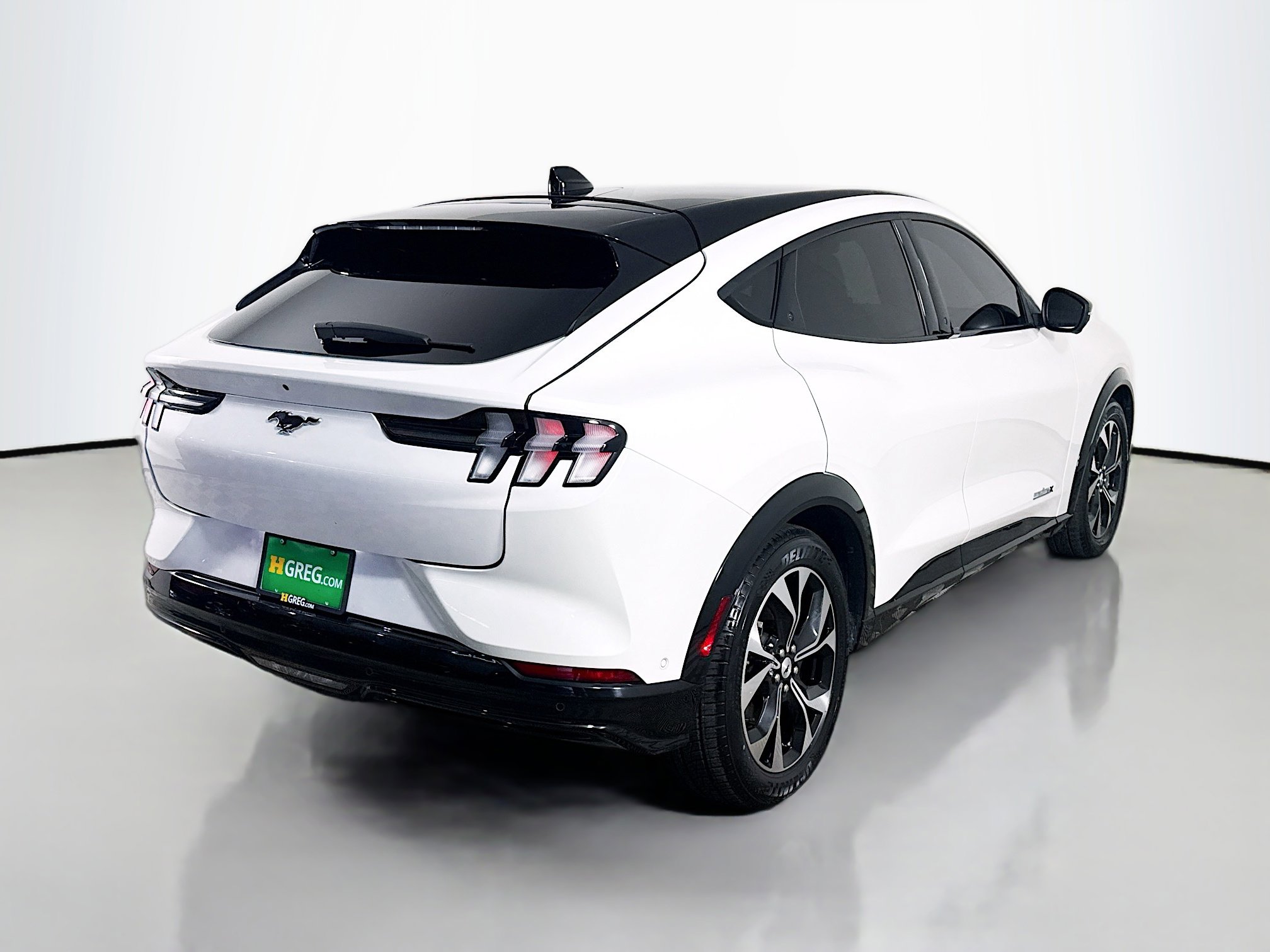 Used 2021 Ford Mustang Mach-E Premium image 10