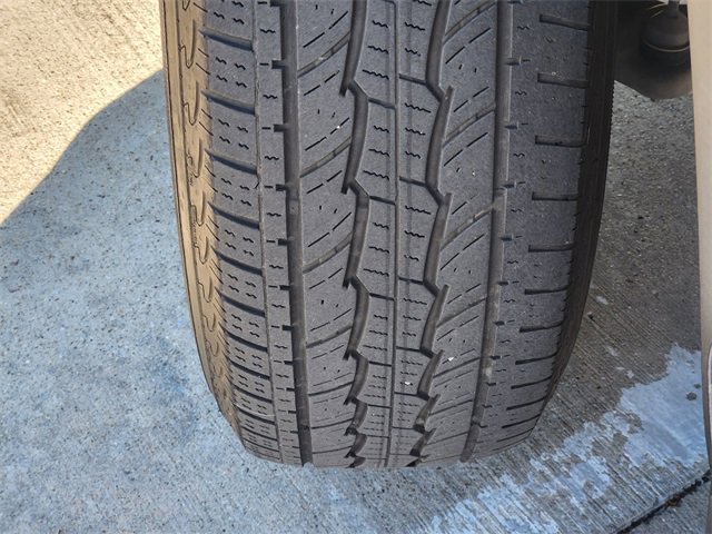 Used 2024 GMC Sierra 1500 SLE w/ Preferred Package image 11