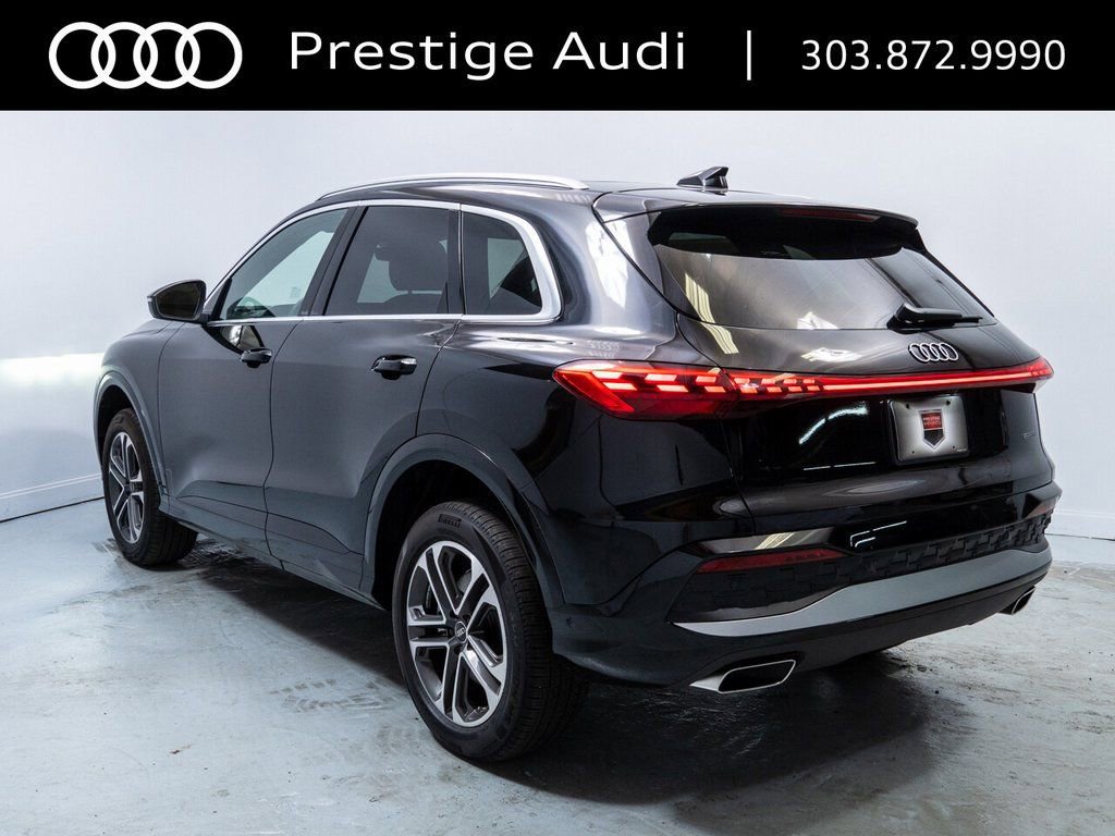 Used 2025 Audi Q5 Premium w/ Convenience Package AWD/4WD image 4