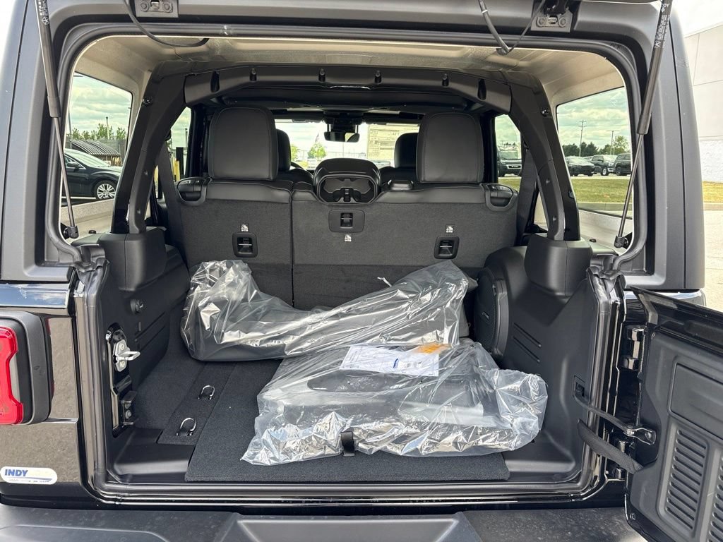 New 2026 Jeep Wrangler Unlimited Rubicon 392 AWD/4WD image 18
