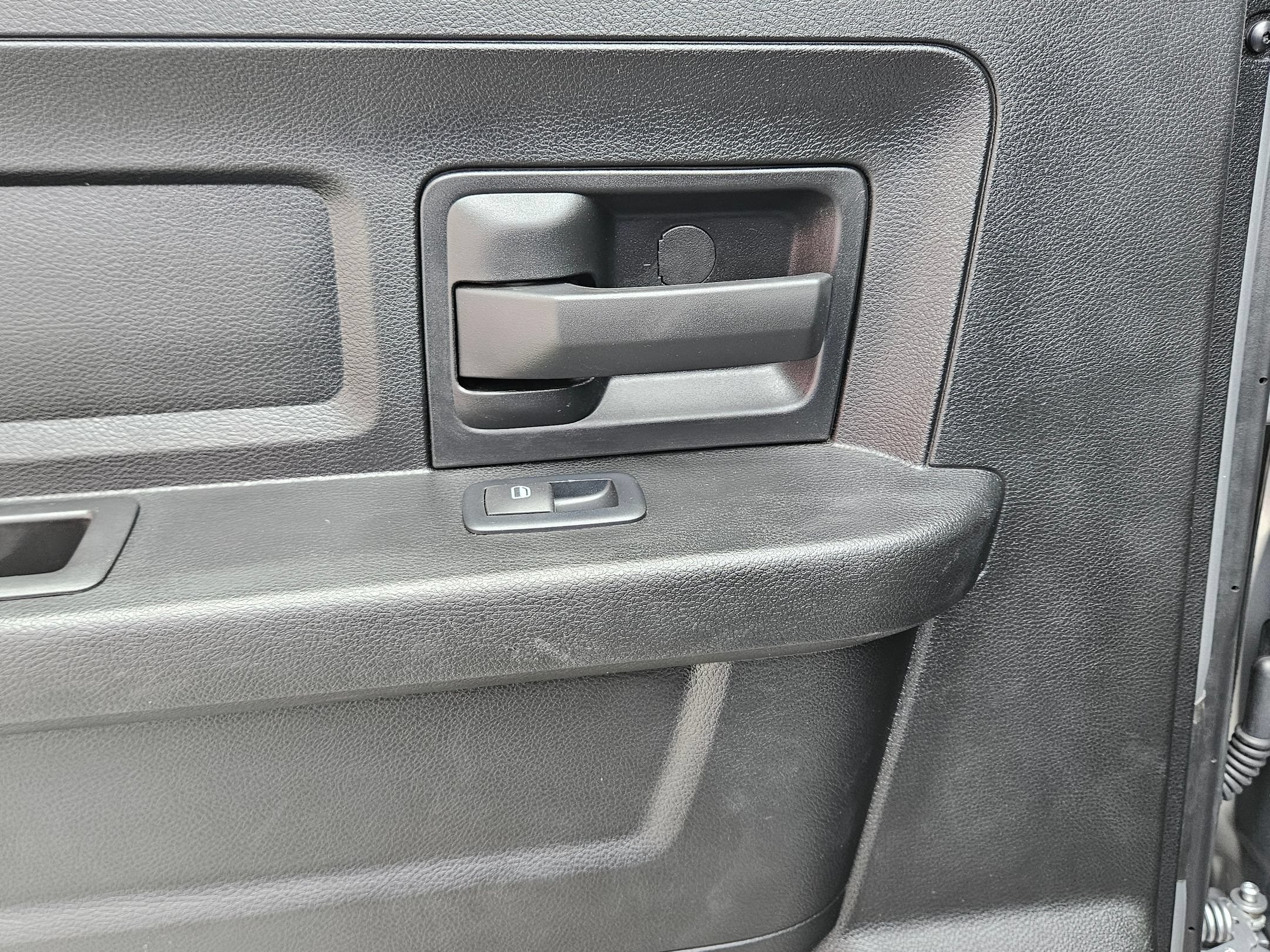 Used 2024 RAM 3500 Tradesman AWD/4WD image 23