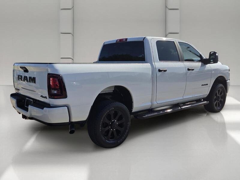 Used 2026 RAM 2500 Big Horn AWD/4WD image 5