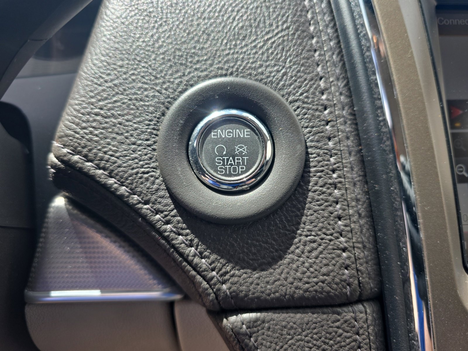 Used 2013 Lincoln MKX AWD image 30