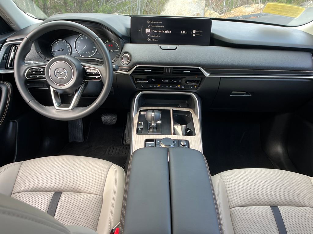 Used 2025 MAZDA CX-90 3.3 Turbo w/ Preferred Package image 13