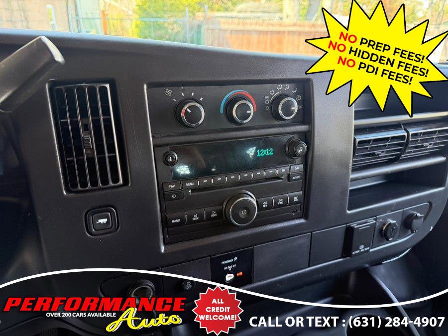 Used 2017 Chevrolet Express 2500 w/ Chrome Appearance Package RWD image 10