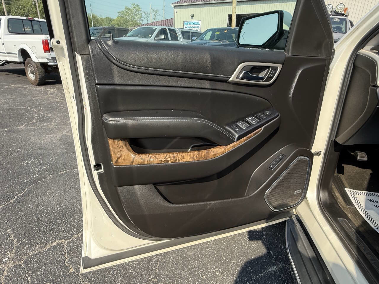 Used 2015 GMC Yukon XL Denali w/ Open Road Package image 12