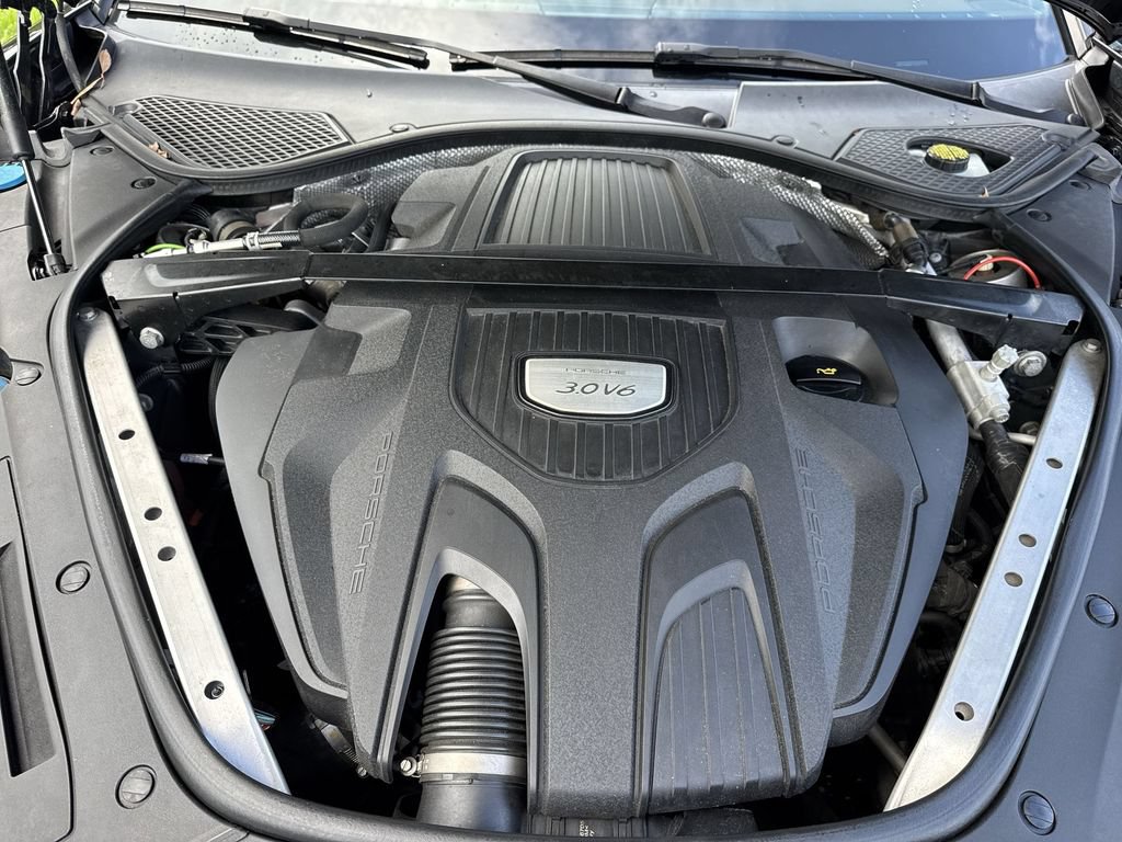 Used 2018 Porsche Panamera 4 Executive AWD/4WD image 58