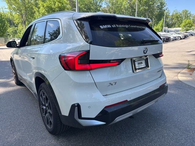 Used 2025 BMW X1 xDrive28i w/ Technology Package image 13