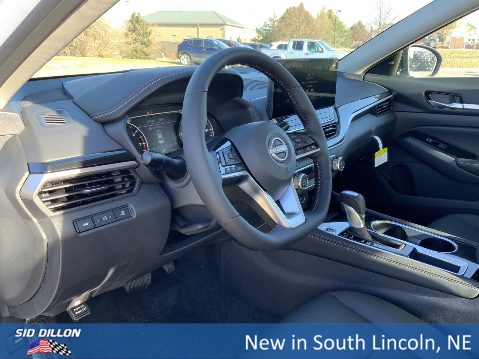 New 2025 Nissan Altima 2.5 SR w/ SR Premium Package image 6