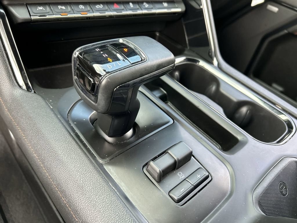 Used 2023 GMC Sierra 1500 AT4 AWD/4WD image 16