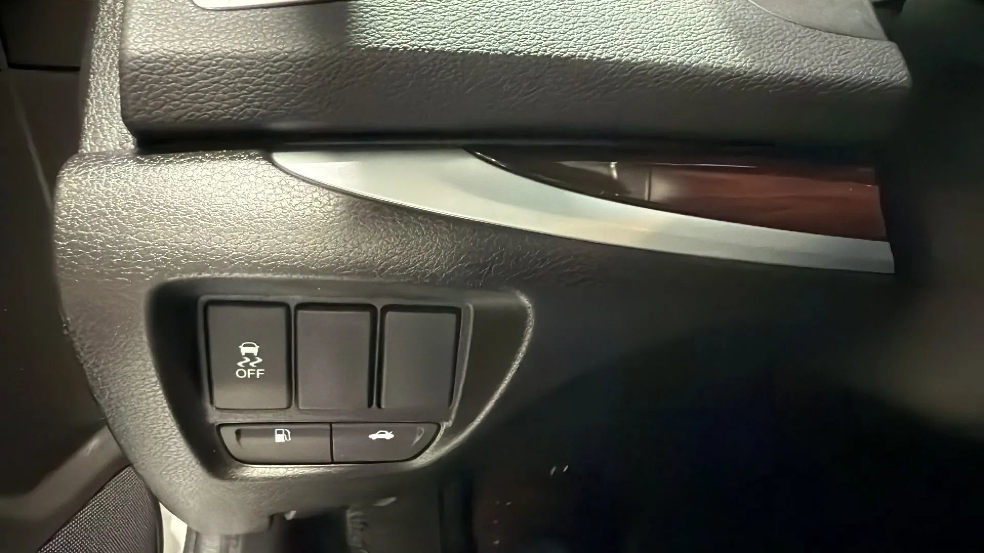 Used 2017 Acura TLX FWD image 15