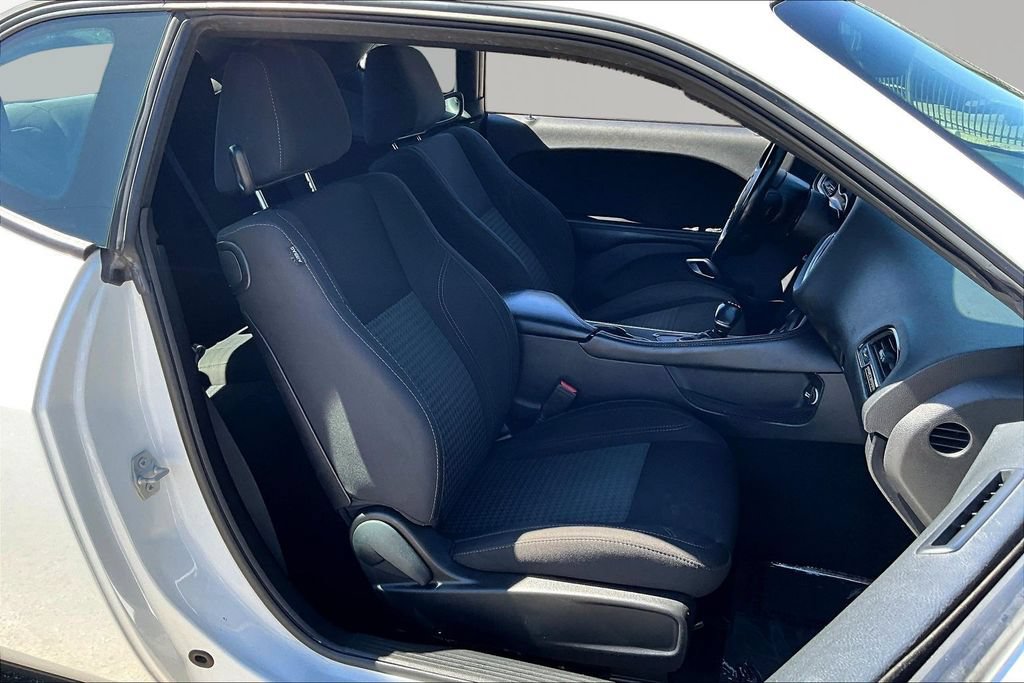 Used 2019 Dodge Challenger SXT RWD image 26