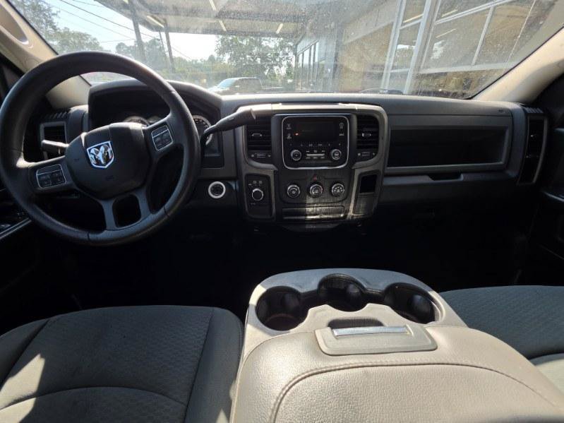Used 2013 RAM 1500 Express AWD/4WD image 9