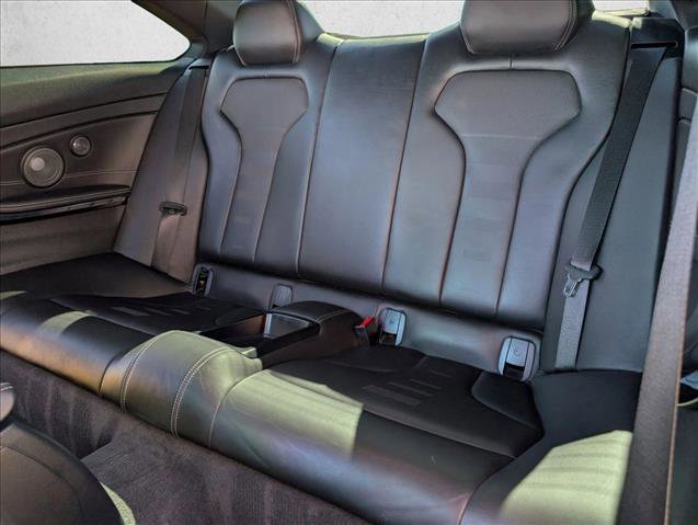 Used 2017 BMW M4 Coupe image 19