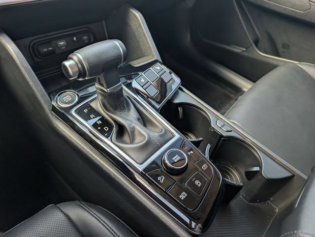 Used 2025 Kia Sportage EX FWD image 29