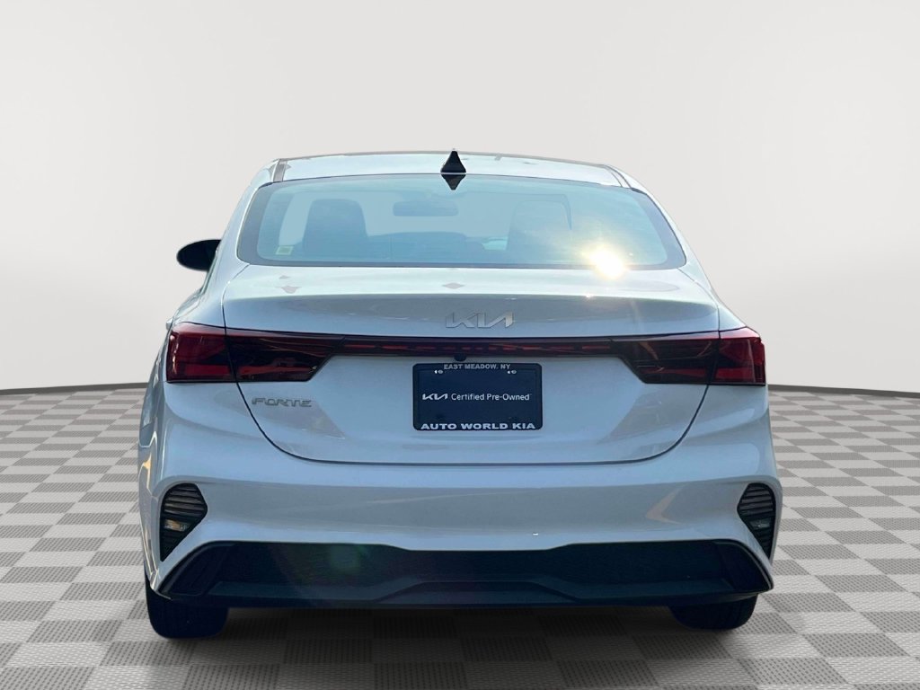 Certified 2023 Kia Forte LXS FWD image 6