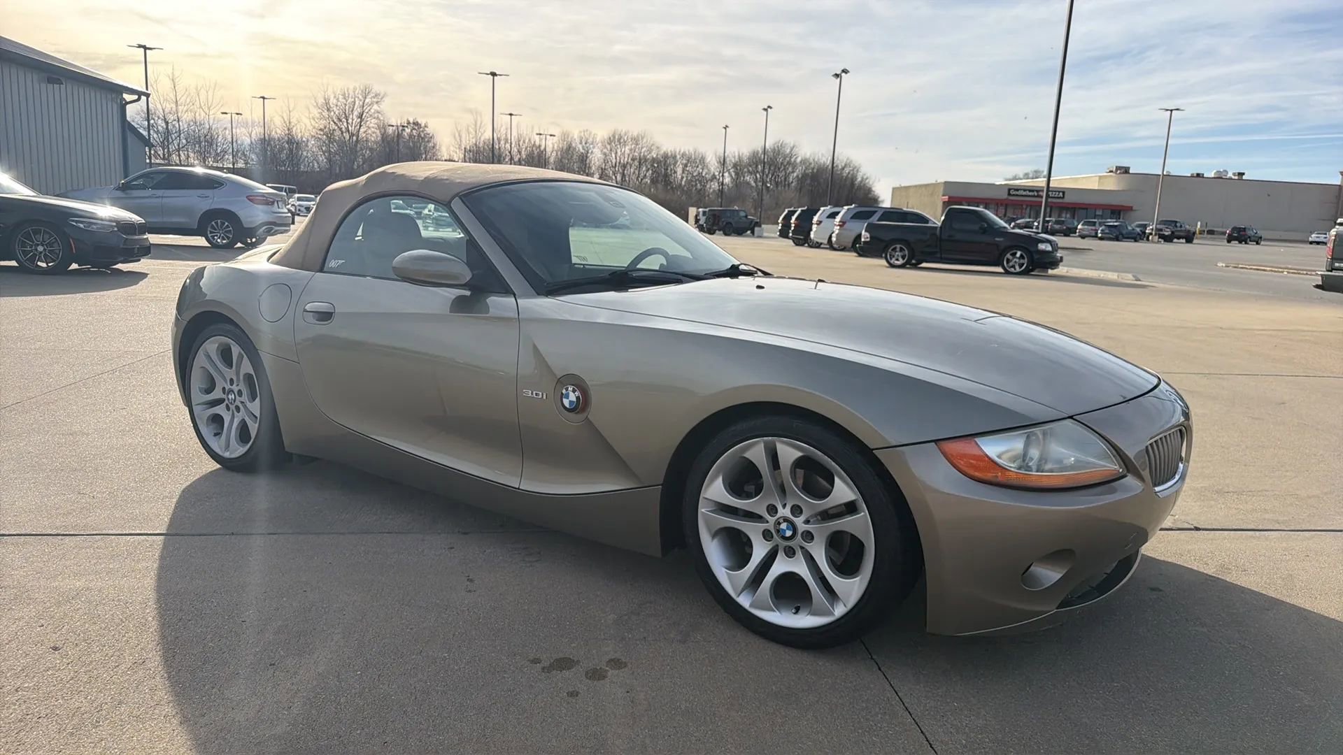 Used 2004 BMW Z4 3.0i image 23
