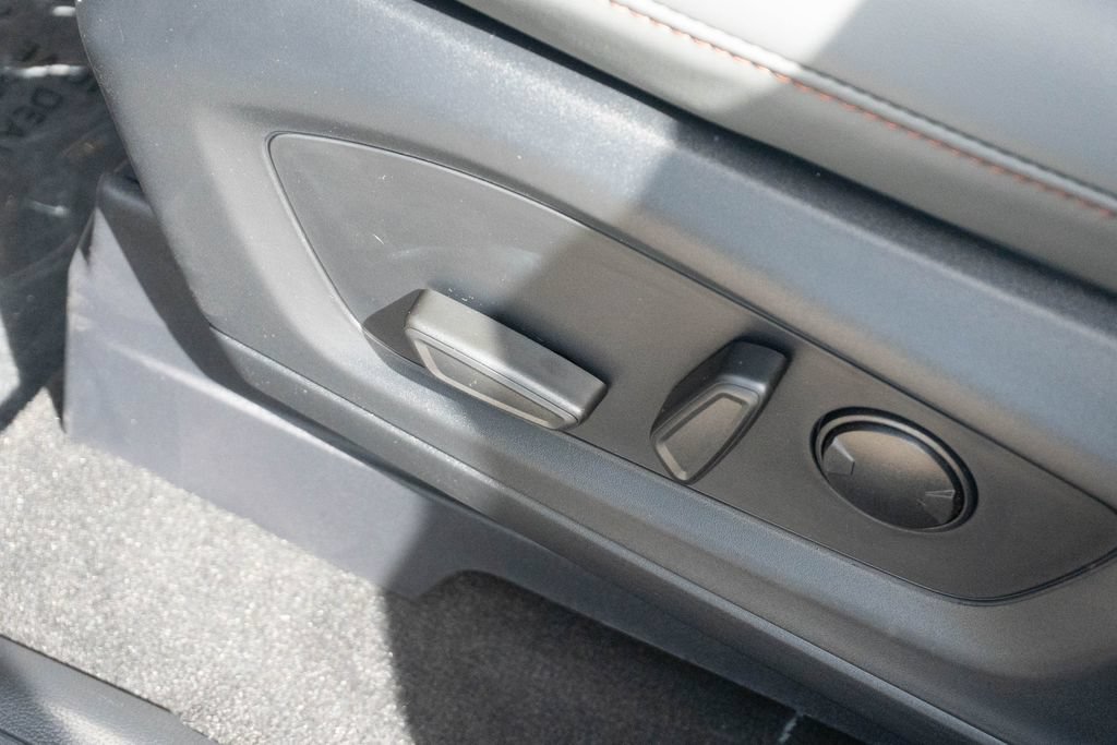 New 2026 Ford Explorer Active w/ Active Comfort Package AWD/4WD image 18