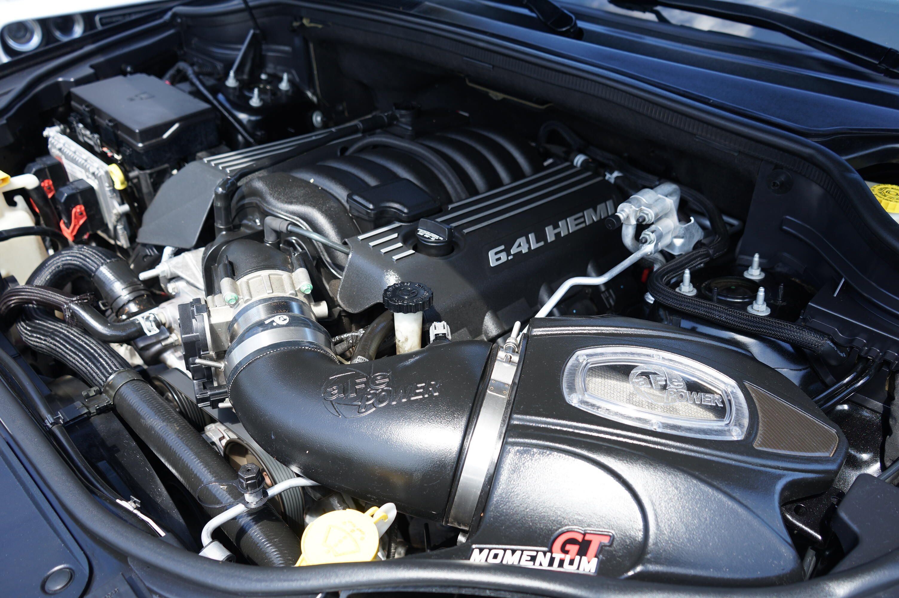 Used 2015 Jeep Grand Cherokee SRT w/ Luxury Group II AWD/4WD image 9