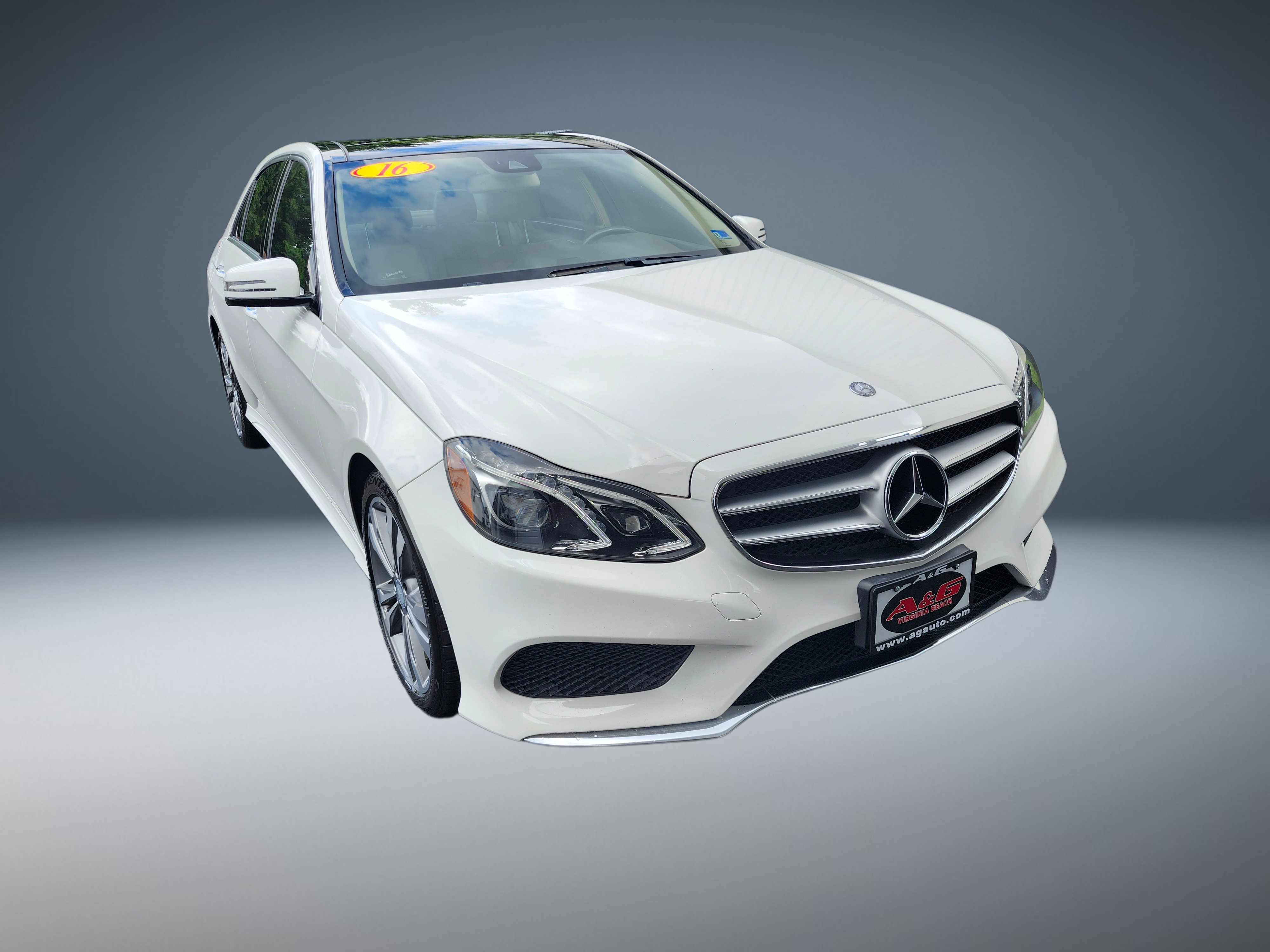 Used 2016 Mercedes-Benz E 350 4MATIC Sedan image 1