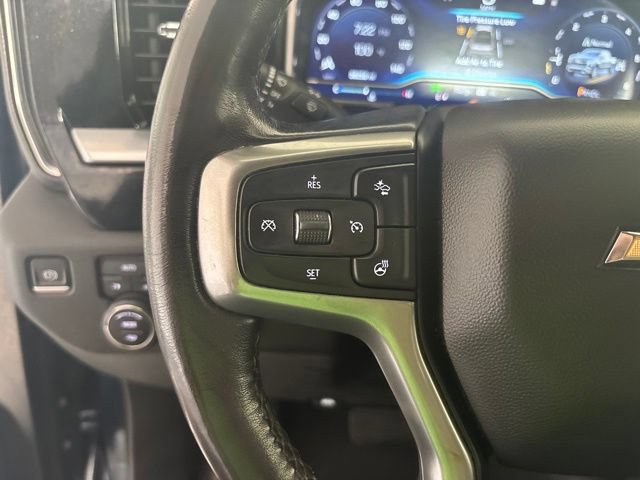 Used 2022 Chevrolet Silverado 1500 LT AWD/4WD image 11